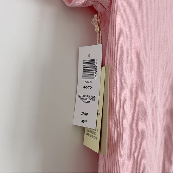 Aritzia Wilfred Free Go To T-shirt - Picture 4 of 4